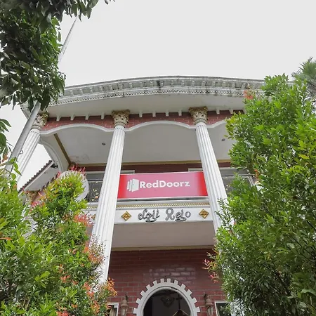 Reddoorz At Villa Puncak Tidar-3